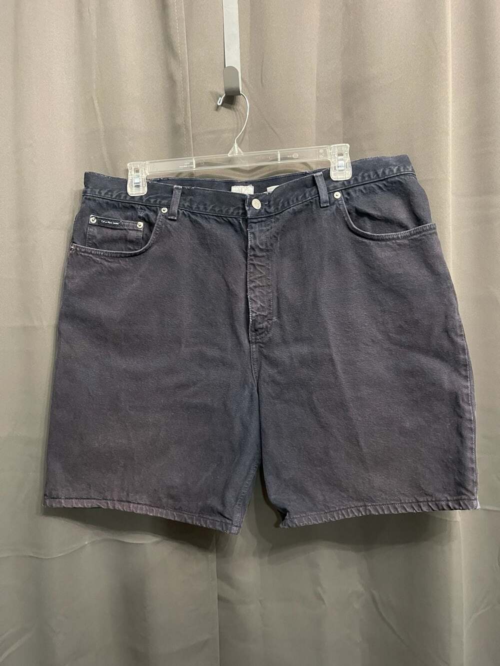 Calvin Klein Jeans Vintage Easy Fit Garment Dye Denim Shorts Size 42